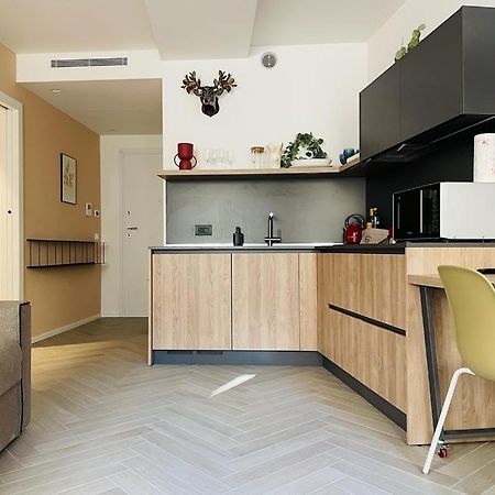 Muros - City Modern Living In Тренто Екстериор снимка
